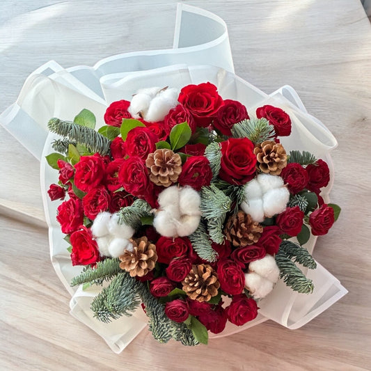 Sparkling Noel Bouquet