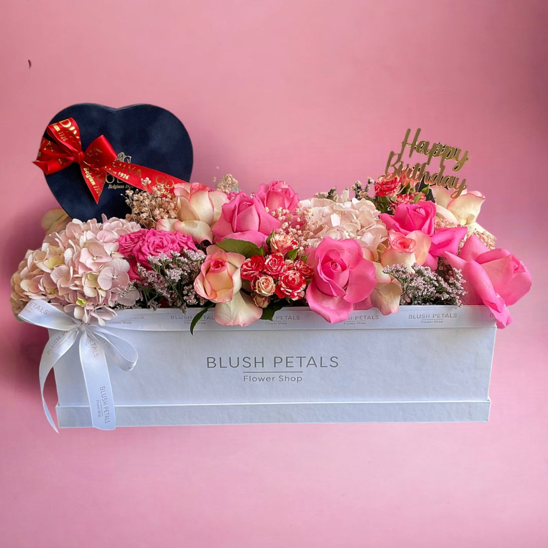 Flower gift box Dubai