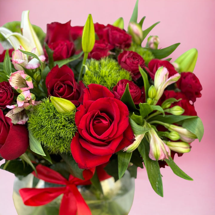 Red rose flower Bouquet Delivery Dubai