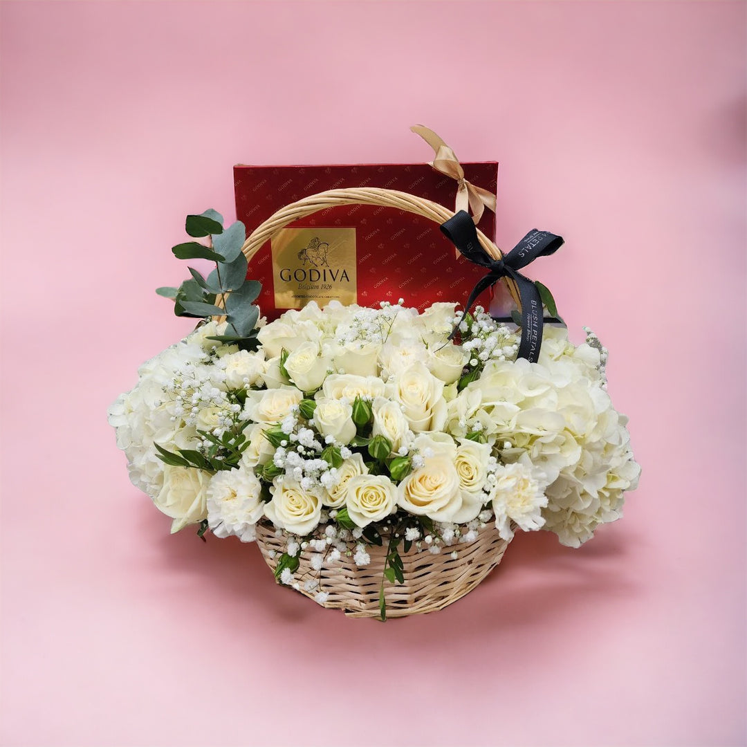 Enchanté flower basket