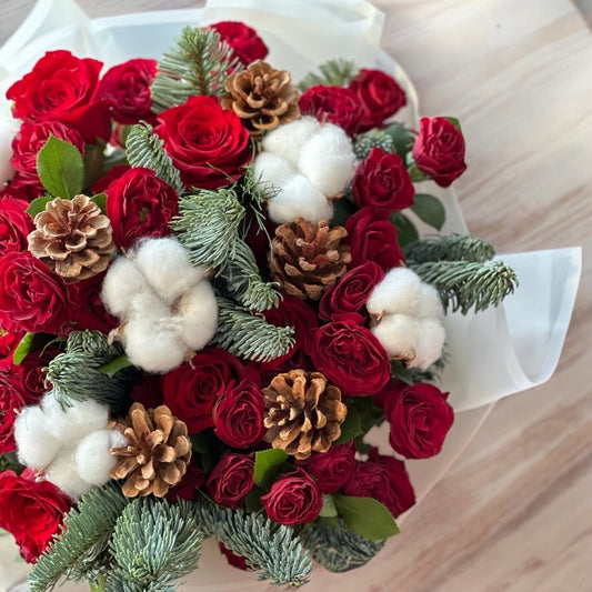 Sparkling Noel Bouquet