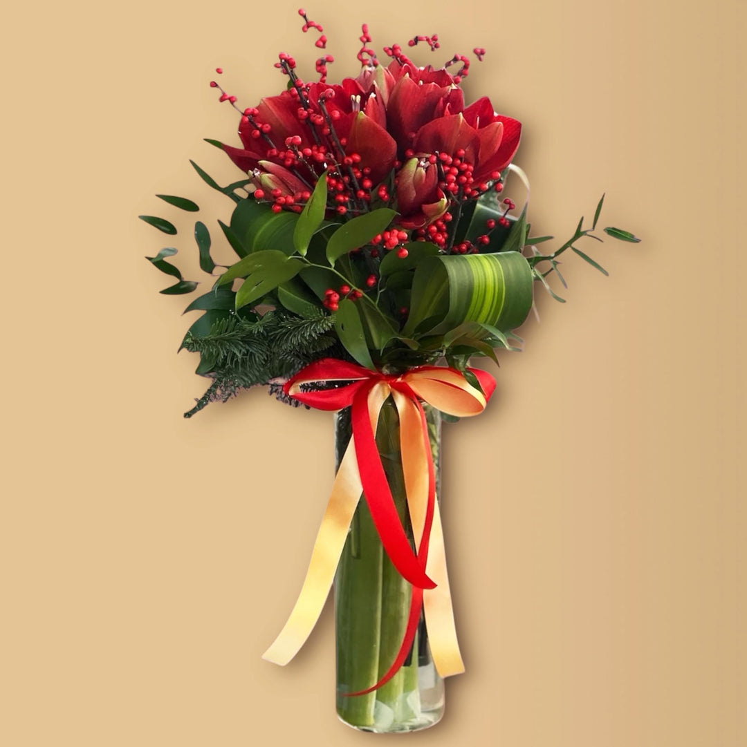 Twinkle in Bloom Christmas Flower Bouquet