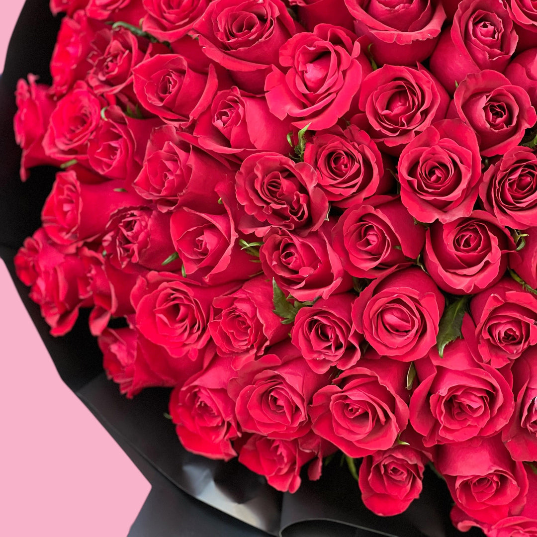 101 Red Roses long stem Bouquet flower shop dubai