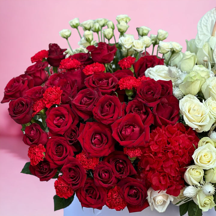 Rose white Rose Box Bouquet Dubai