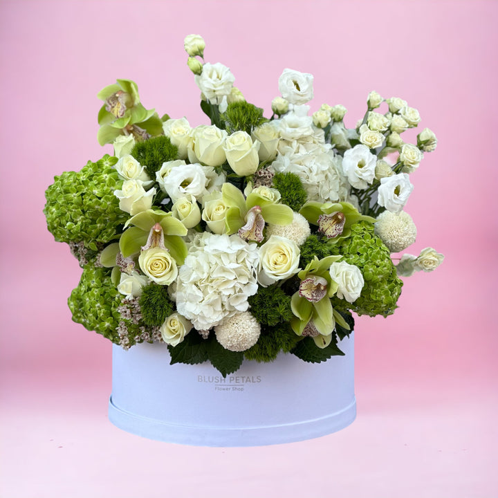 Garden of Romance box White Flower Bouquet 
